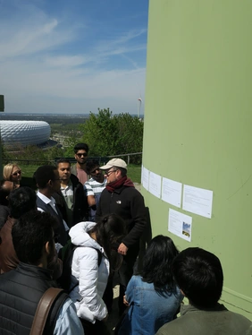 Excursion to the Froettmaning wind power plant